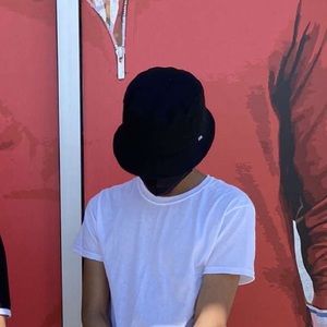 Meet your Posher, Joan